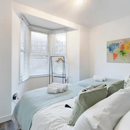 Rose Suite Camden Town 3 Bedroom Sleeps 11 London Exterior photo