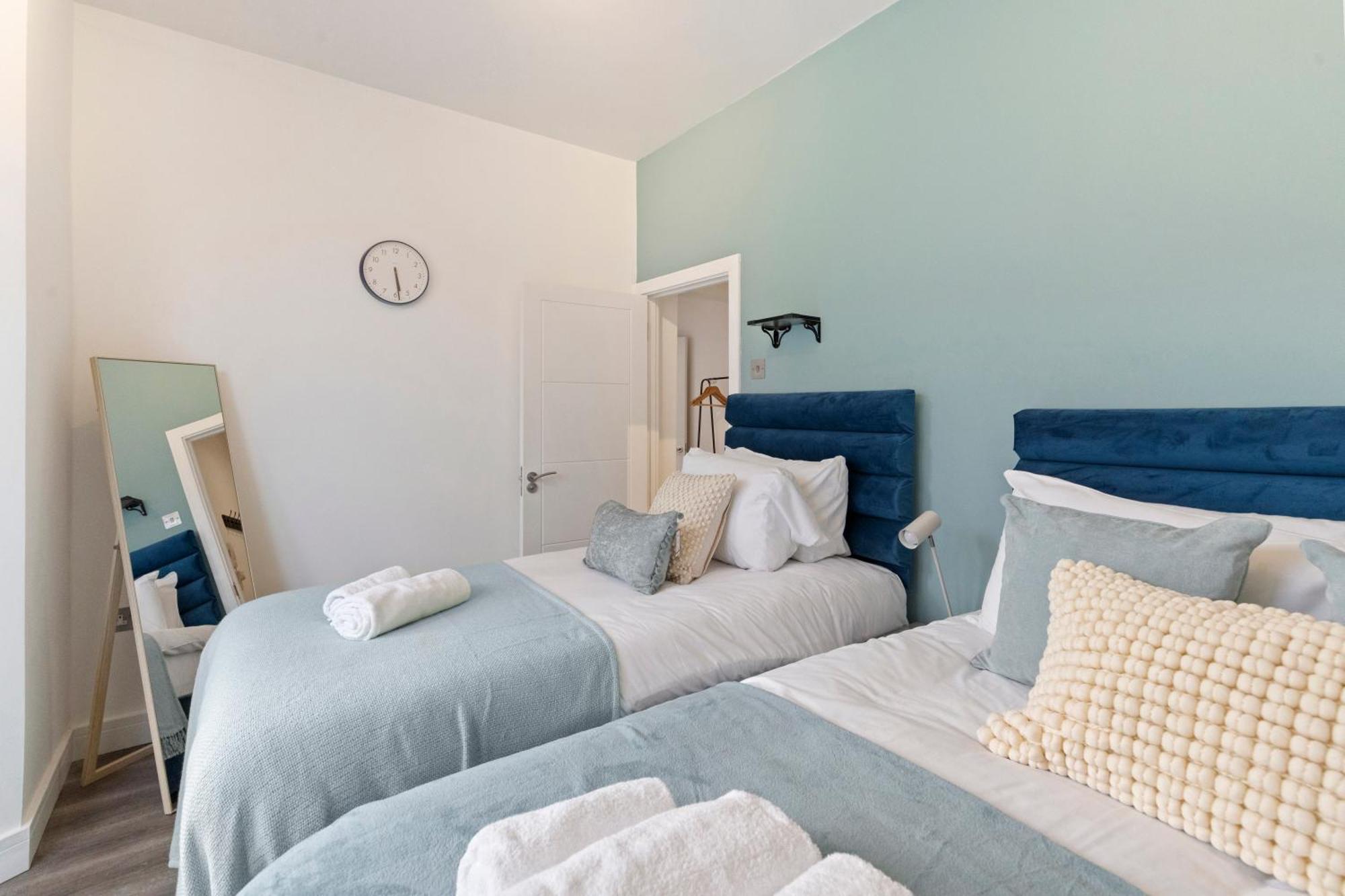 Rose Camden Town 3 Bedroom Sleeps 11 Apartment *