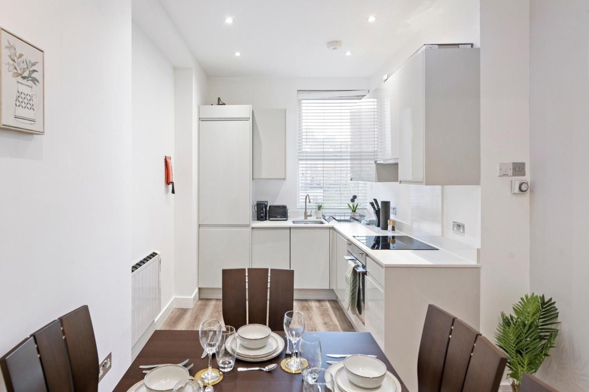Rose Camden Town 3 Bedroom Sleeps 11 * London